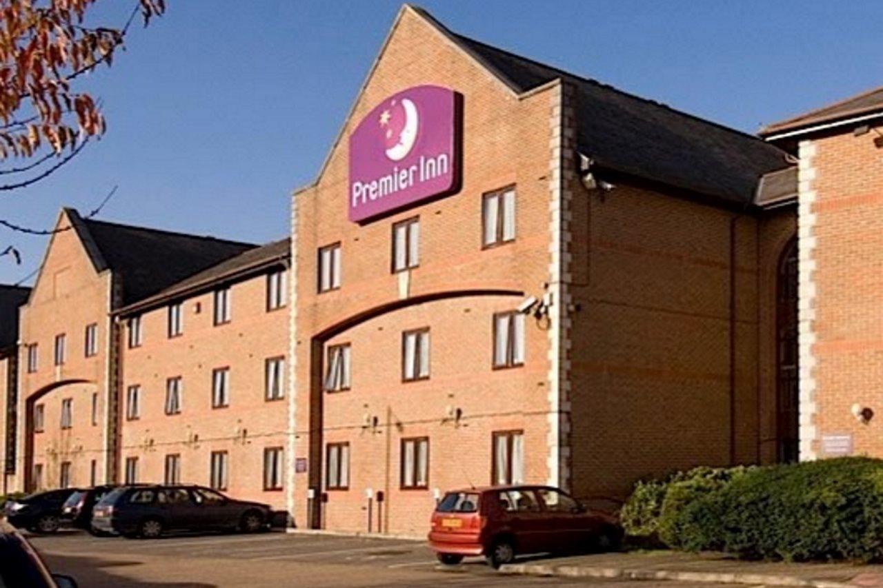 Premier Inn Guildford North - A3 Exteriér fotografie