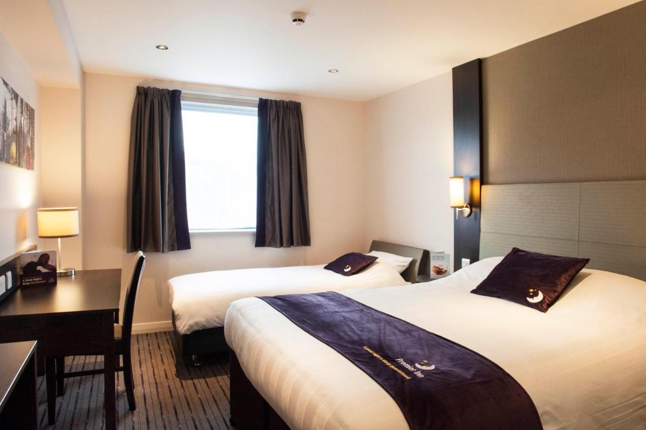 Premier Inn Guildford North - A3 Exteriér fotografie