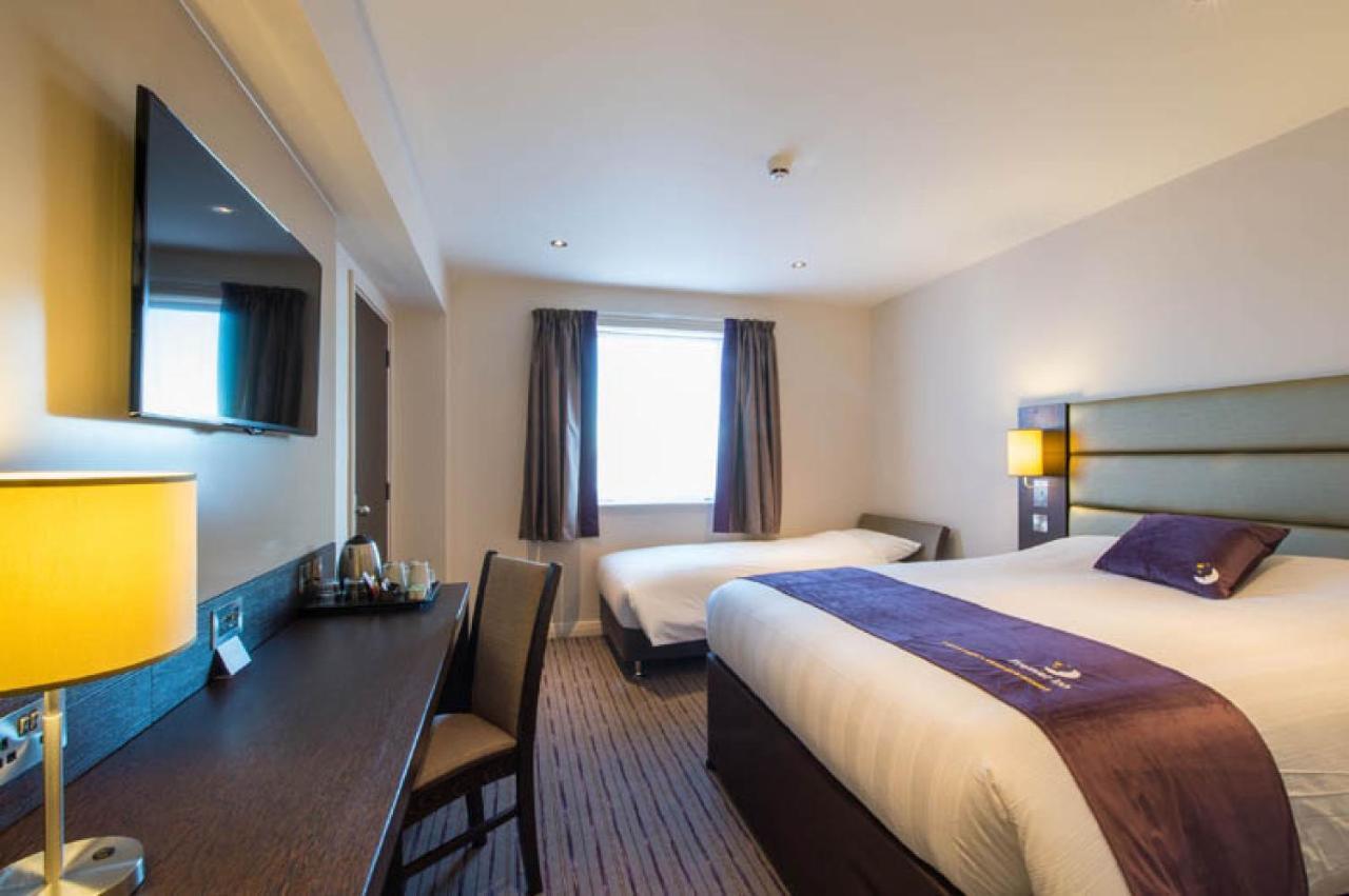 Premier Inn Guildford North - A3 Exteriér fotografie